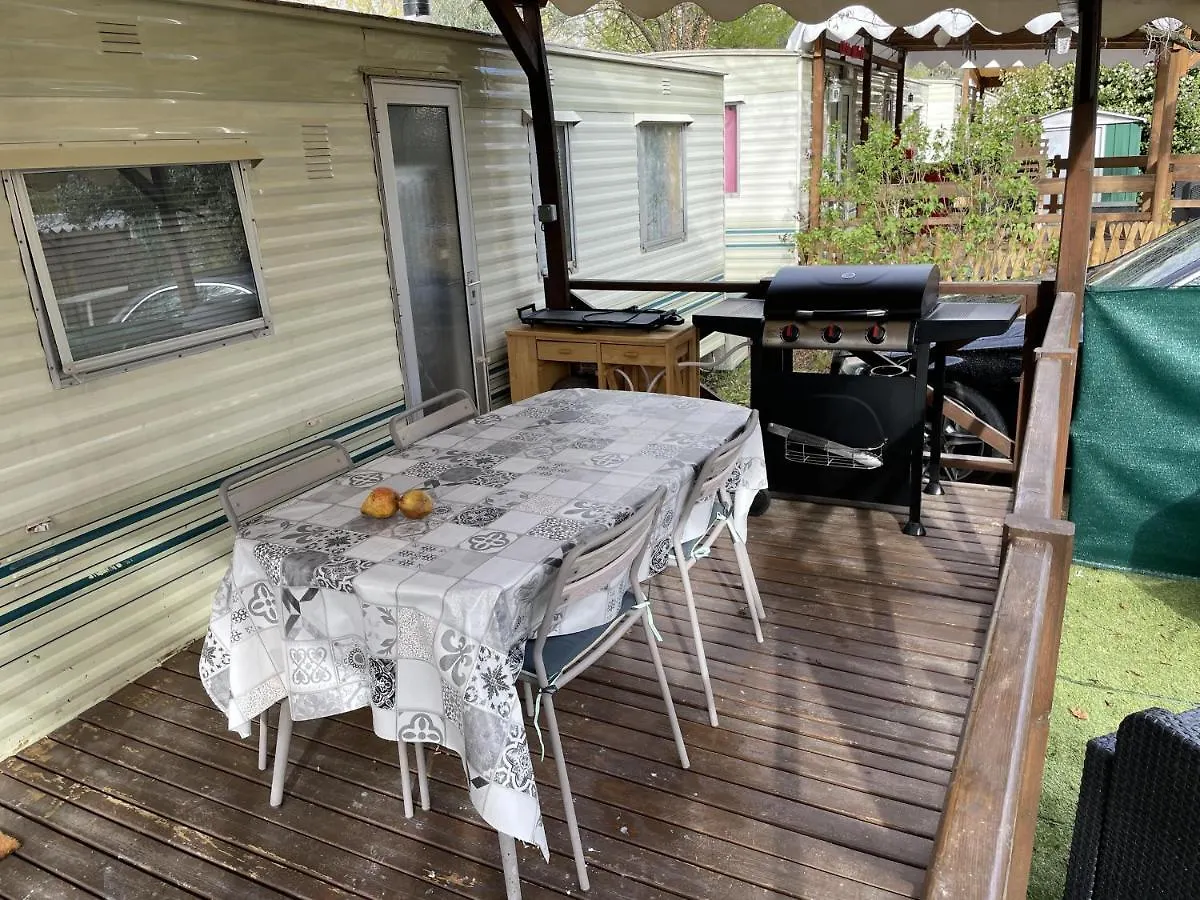 Camping Mobil-Home Aups