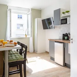 Cosy: Tévennec - Joli Studio Proche Des Facs Et Du Centre-ville/ 100m Du Bus Appartement Brest